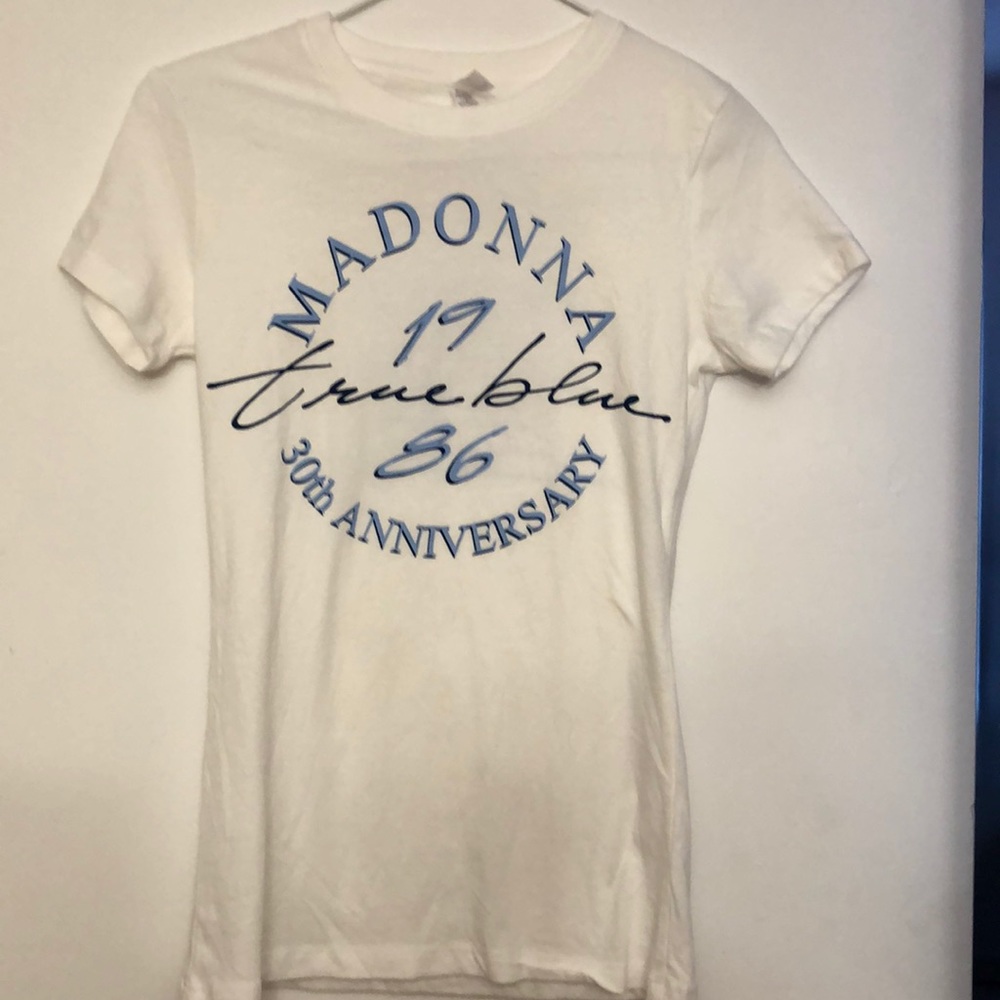 Madonna True Blue concert shirt Medium juniors